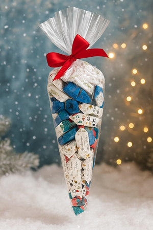 Świąteczny rożek z krówkami - Boże Narodzenie, Mikołajki 700g